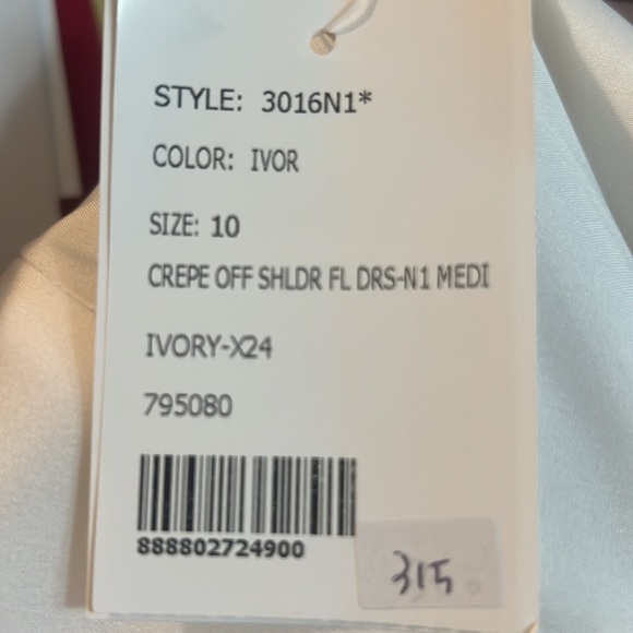 Dessy Bridesmaid/wedding dress #3016-size 10-Ivory. NWT.Crepe off shoulder. - Picture 6 of 7